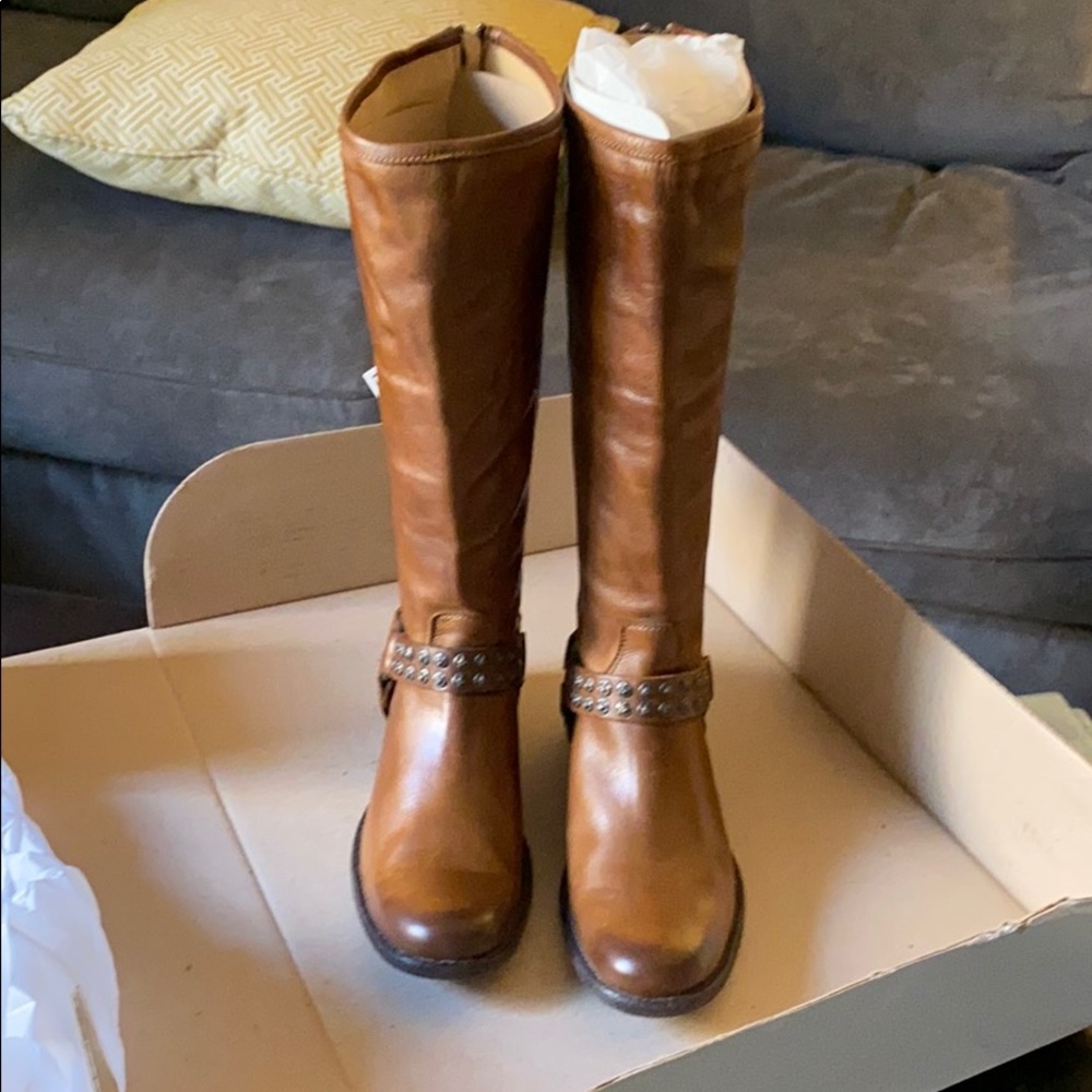 Frye Phillip studded harness boot
